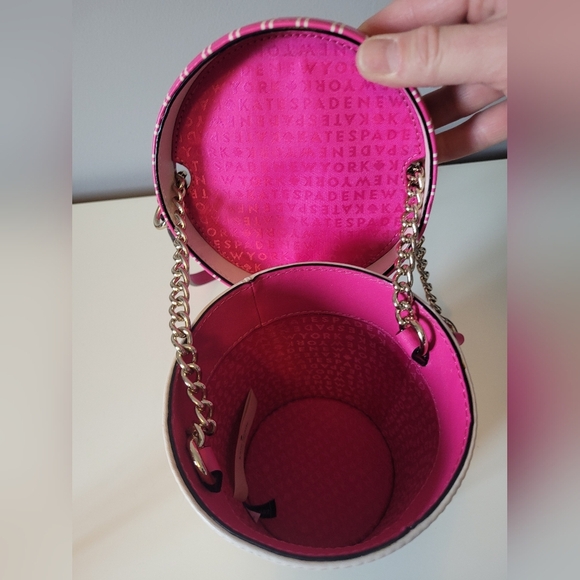 Kate Spade Flavor Of The Month Ice Cream Pint Crossbody, VGUC - Picture 9 of 10